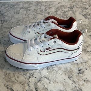 Vans Kids White Sneakers with Burgundy Trim
